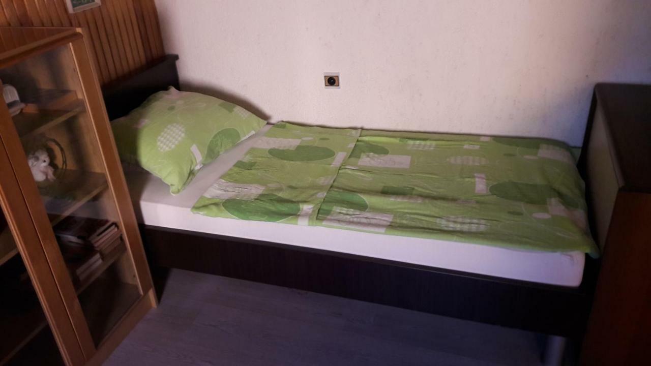 Mica Appartement Senj  Buitenkant foto